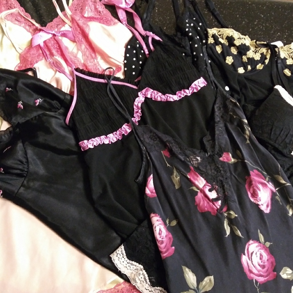 10 Night Gowns/Nighty 2 Robs